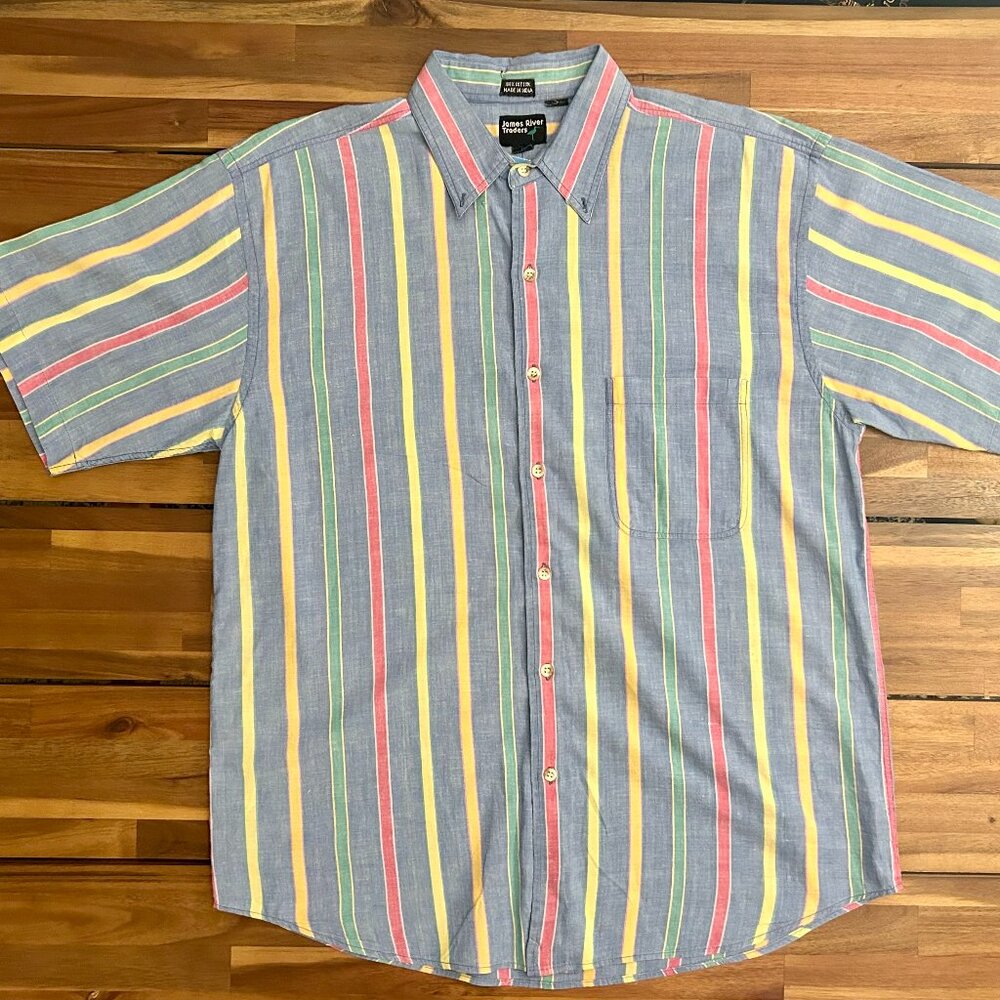 Early-90s VTG James River Trader, Short-Sleeved Button-Up Shirt